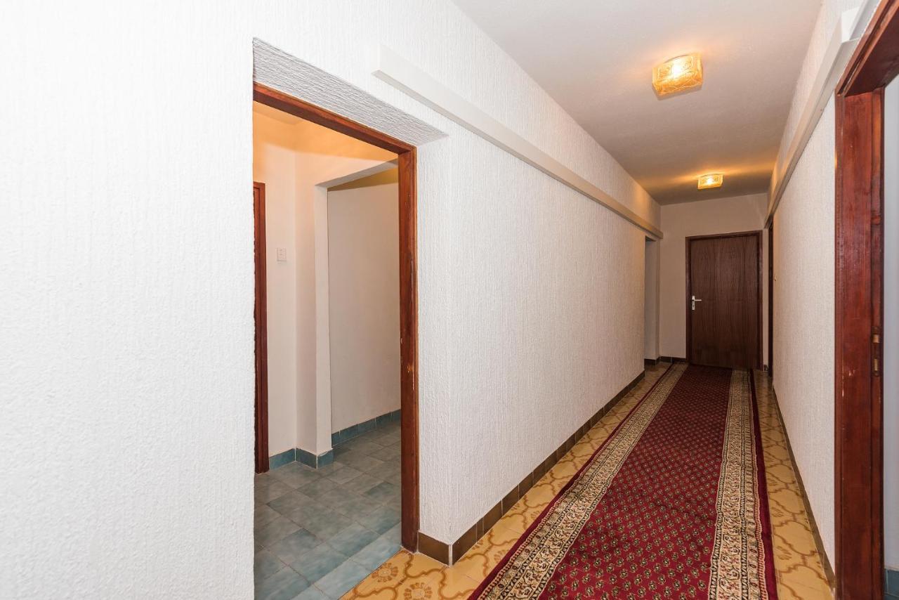 Apartments Boris Водице Екстериор снимка