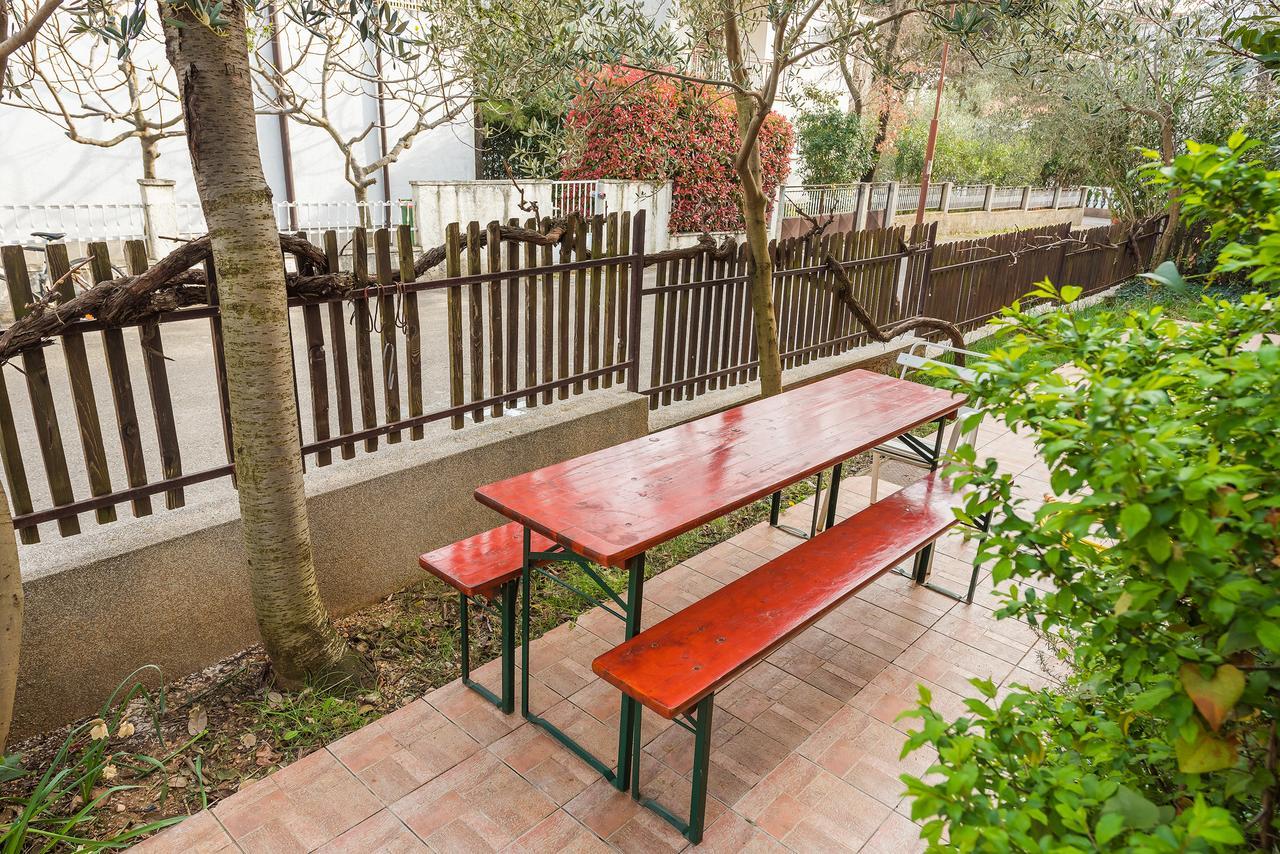 Apartments Boris Водице Екстериор снимка