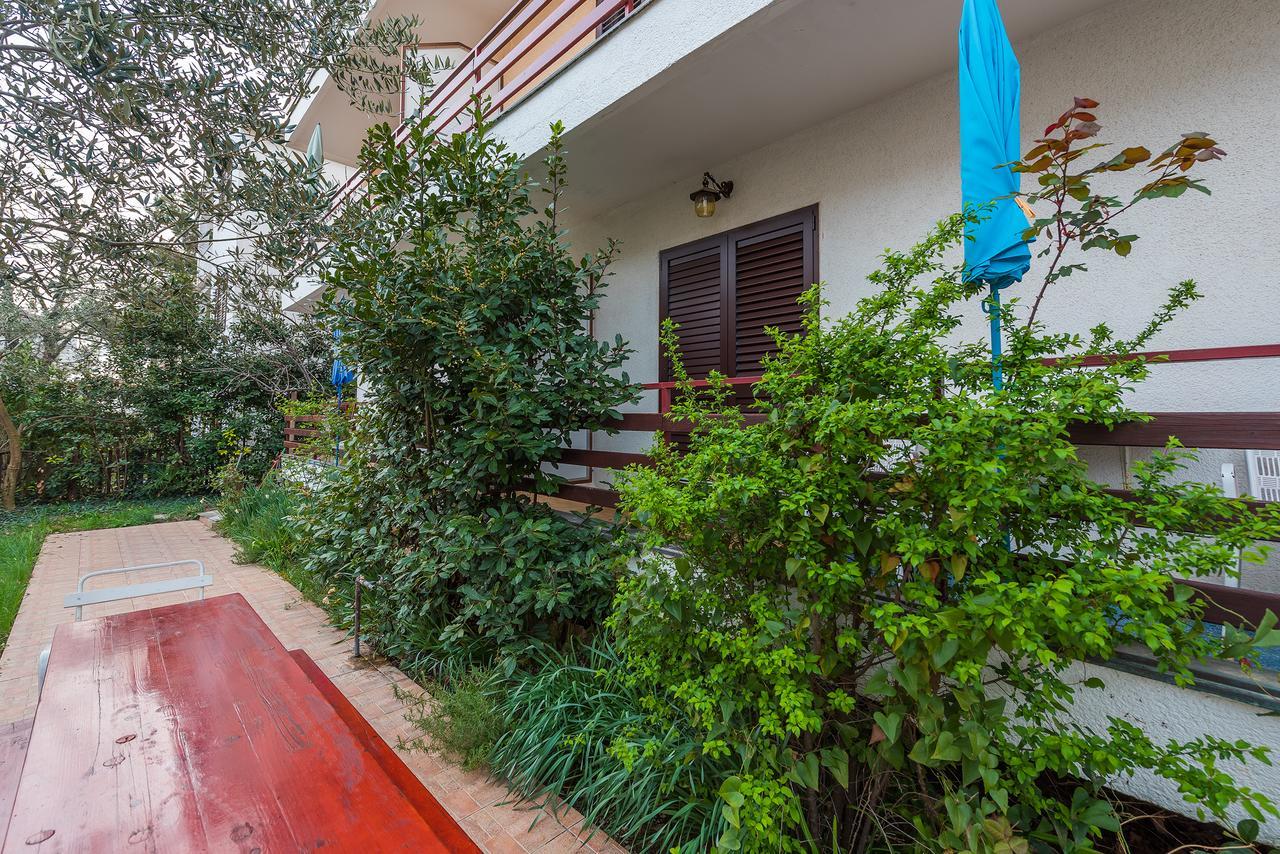 Apartments Boris Водице Екстериор снимка